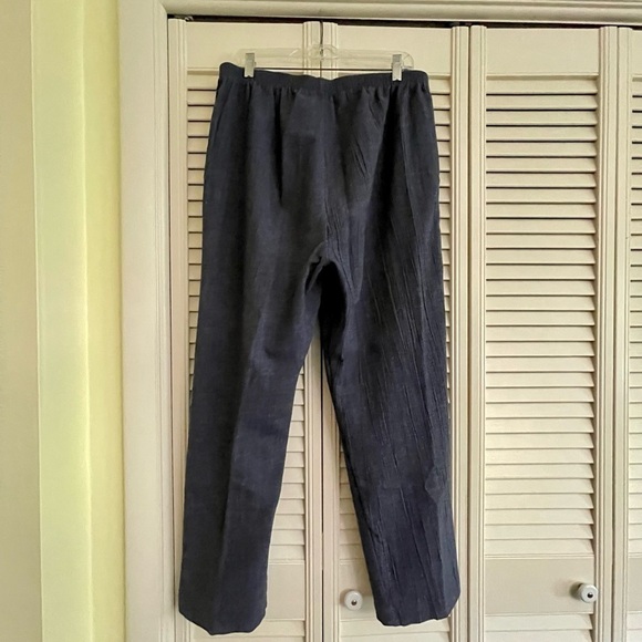 BLAIR, WOMENS CASUAL PANTS IN 50% COTTON, 50% POLYESTER. SIZE 16 1/2. - Picture 2 of 3